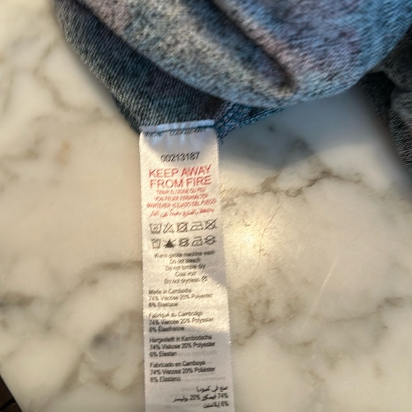 Evans Floral Soft Long Sleeve Top Size 16 NWT - Picture 9 of 9